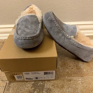 Ugg Moccasin Shoes